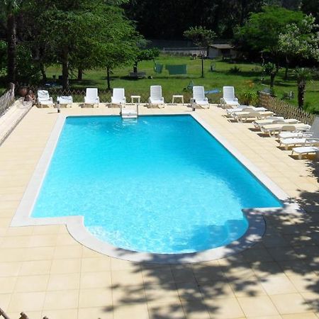 Le Pigeonnier Chambre D'Hotes La Provenc'Ane Salernes Εξωτερικό φωτογραφία